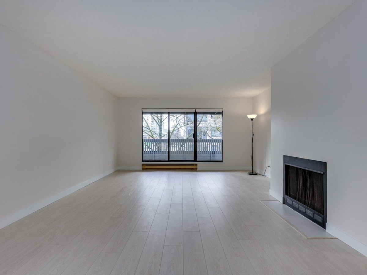 Family Room Photo of 306 8400 Ackroyd Road, Richmond, BC