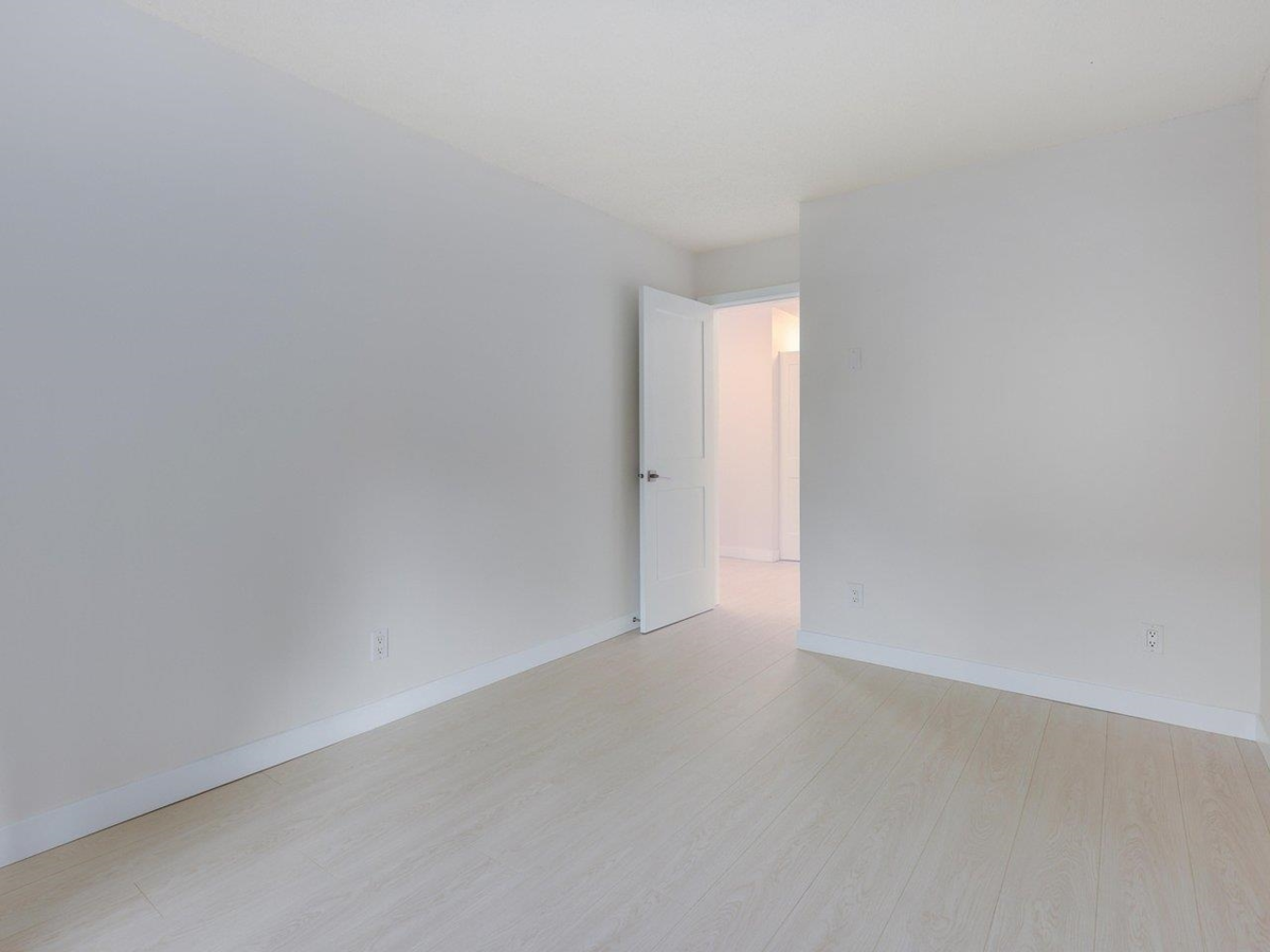 Hallway Photo of 306 8400 Ackroyd Road, Richmond, BC