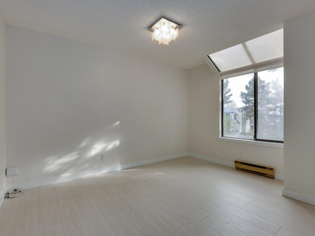 Kitchen Island Photo of 306 8400 Ackroyd Road, Richmond, BC