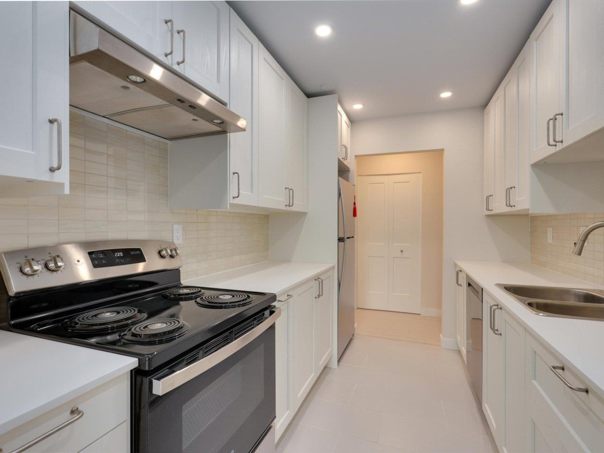 Primary Bedroom Photo of 306 8400 Ackroyd Road, Richmond, BC