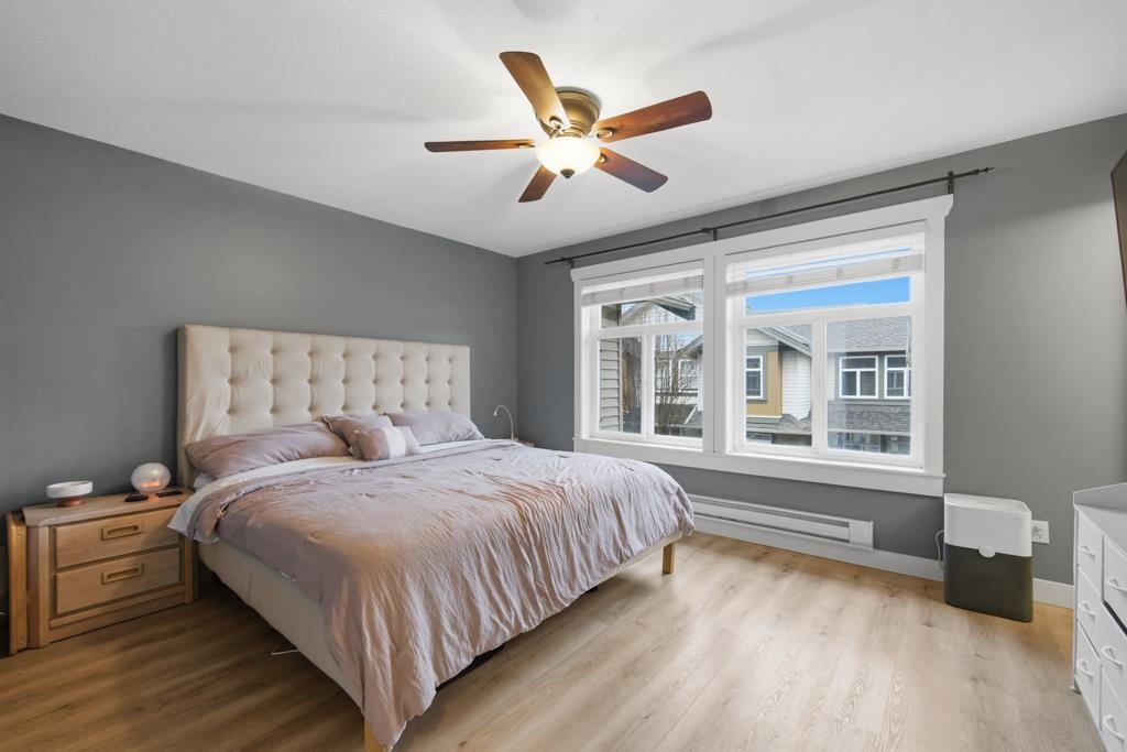 Entry Foyer Photo of 12 5623 Teskey Way, Chilliwack, BC