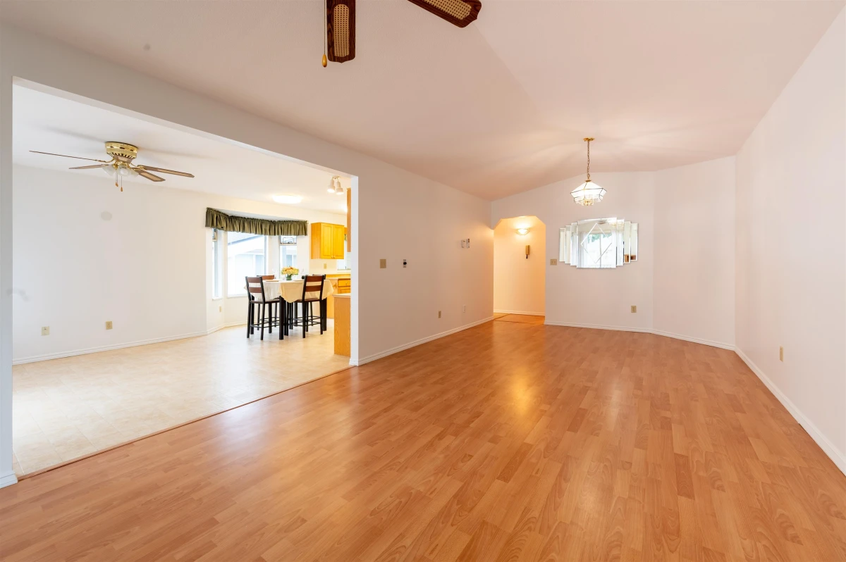 Bedroom 3 Photo of 205 10584 153 Street, Surrey, BC