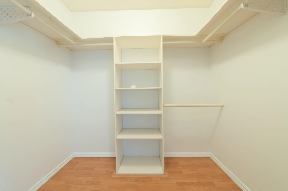 Mudroom Photo of 205 10584 153 Street, Surrey, BC
