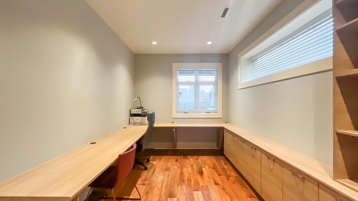 Backyard Photo of 3950 W 37th Avenue, Vancouver, BC