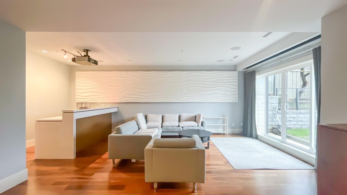 Garden / Landscaping Photo of 3950 W 37th Avenue, Vancouver, BC