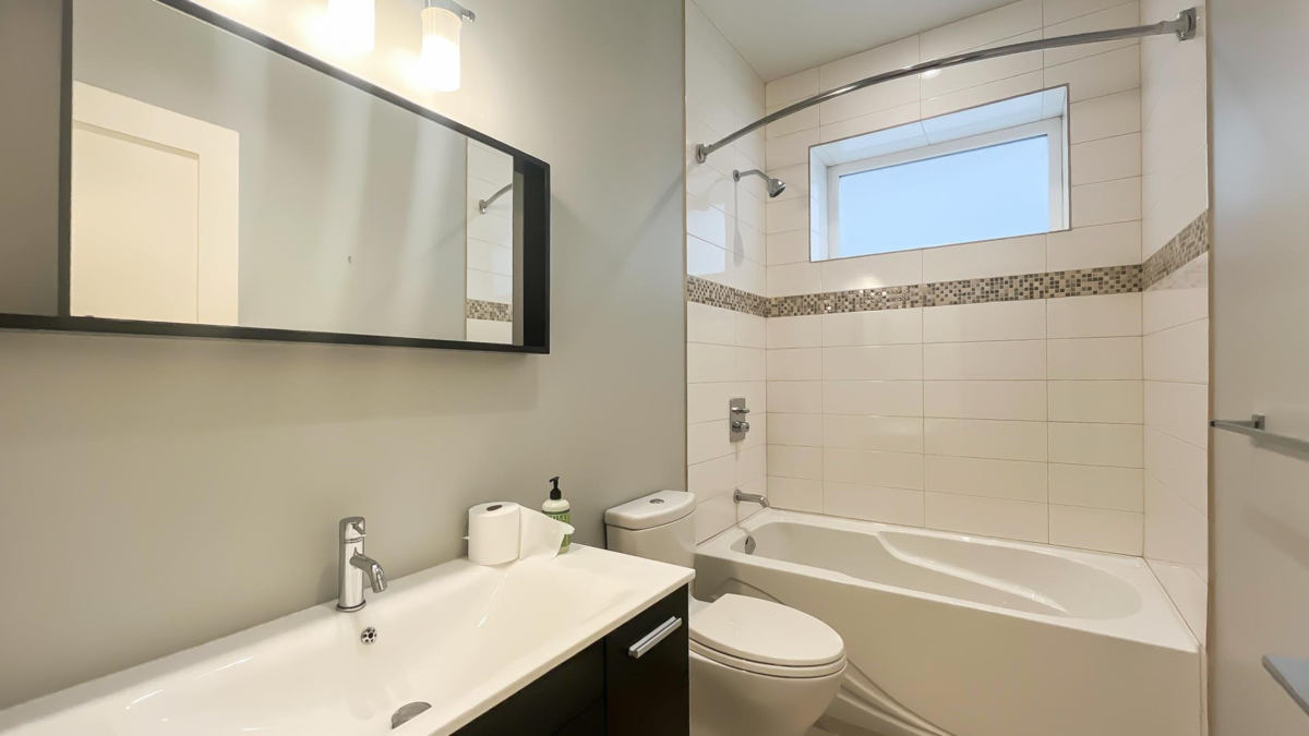 Staircase Photo of 3950 W 37th Avenue, Vancouver, BC