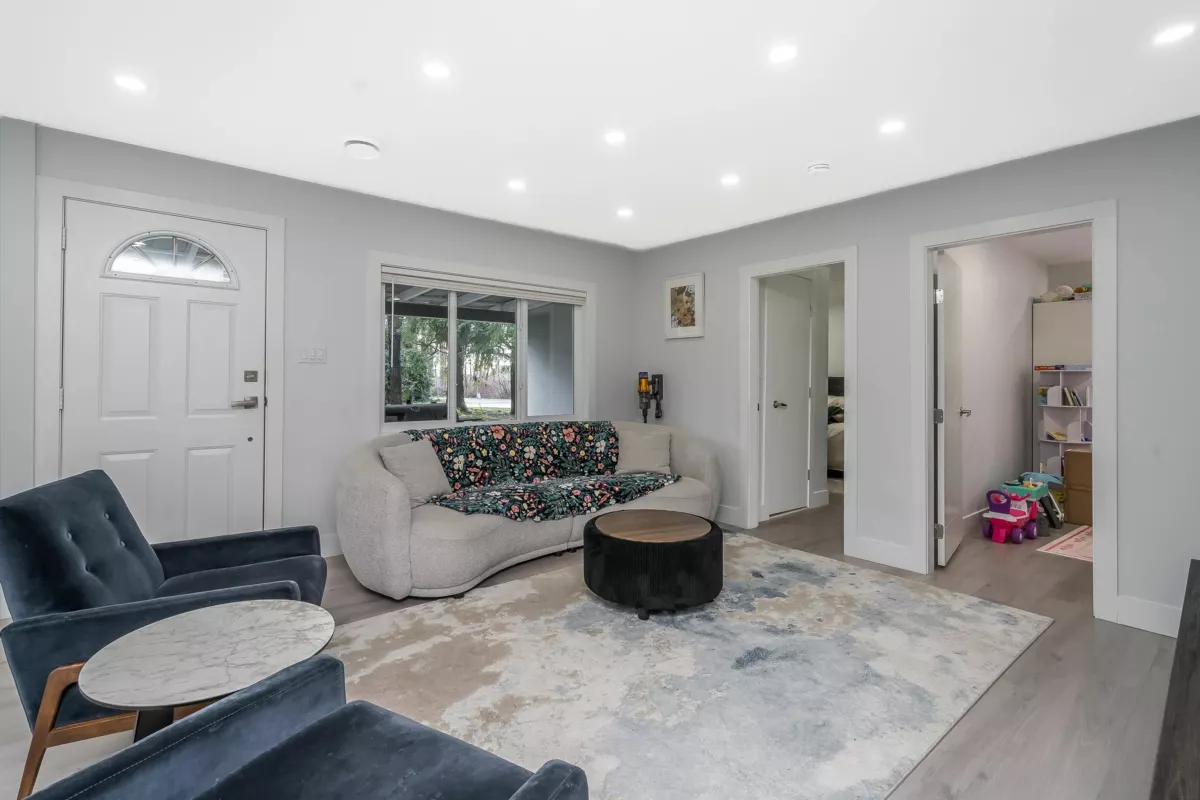 Bedroom 2 Photo of 27601 104 Avenue, Maple Ridge, BC