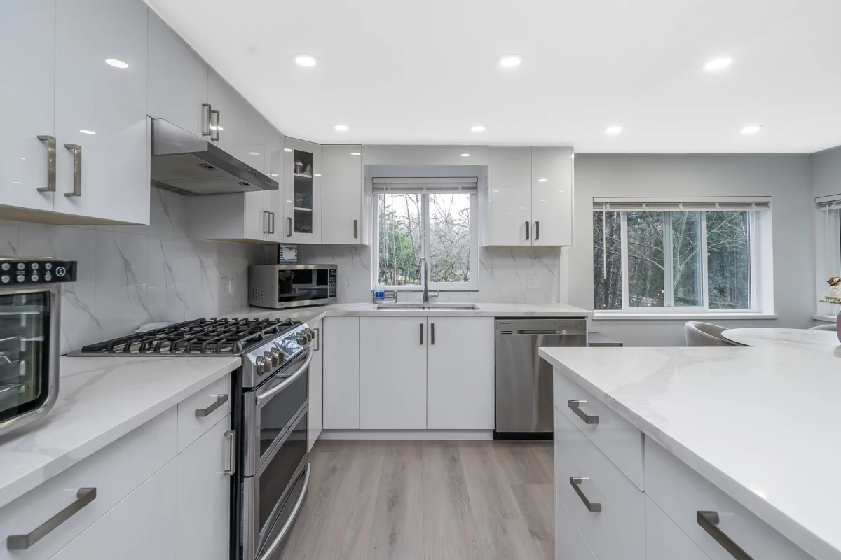 Primary Bedroom Photo of 27601 104 Avenue, Maple Ridge, BC