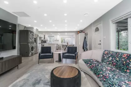 Bedroom 3 Photo of 27601 104 Avenue, Maple Ridge, BC