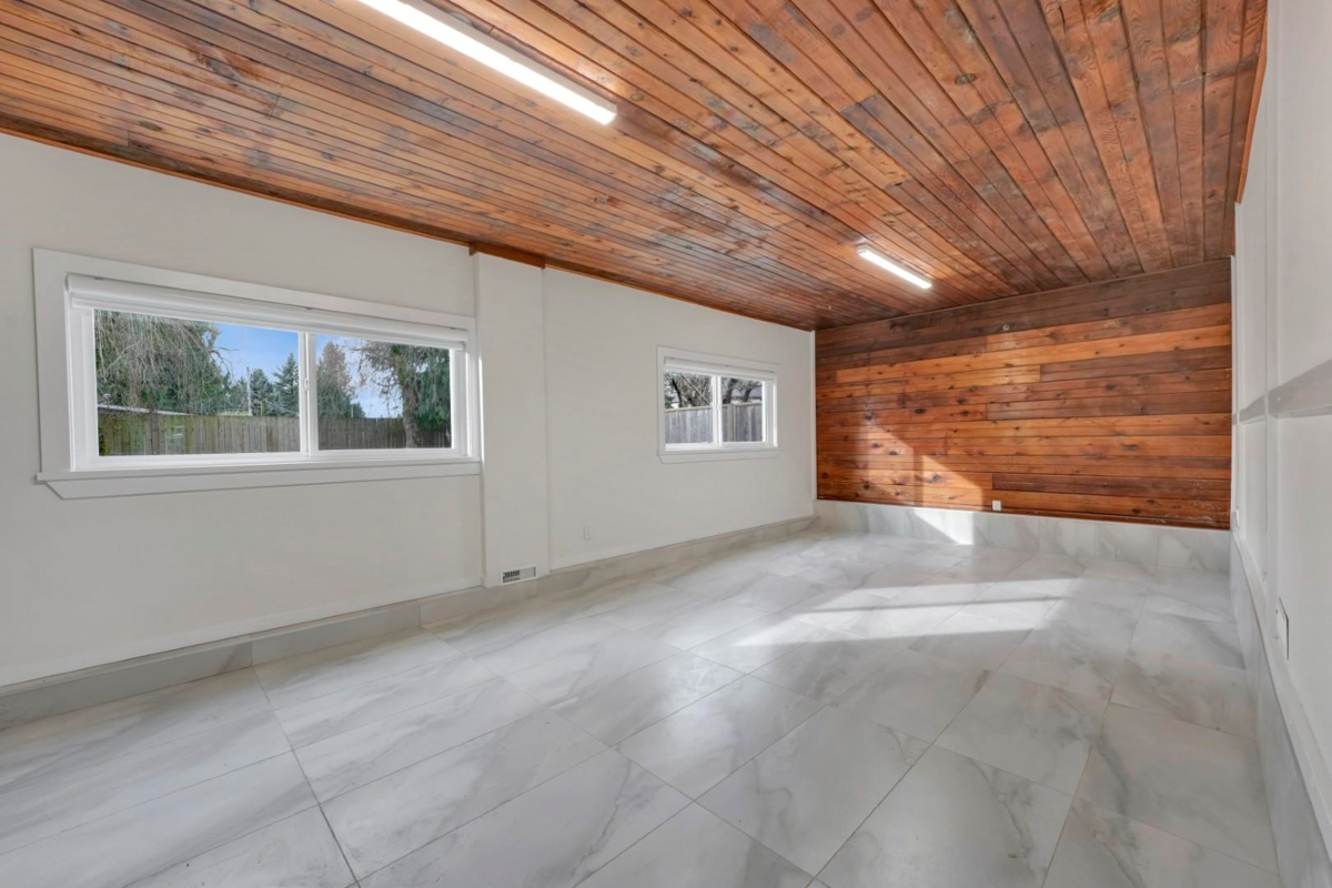 Bedroom 3 Photo of 11735 210 Street, Maple Ridge, BC