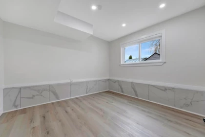 Basement Recreation Room Photo of 11735 210 Street, Maple Ridge, BC