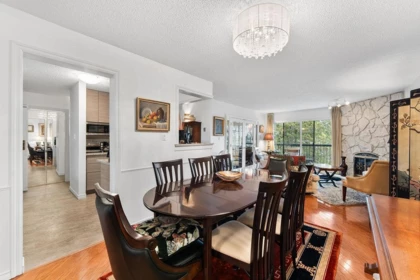 Kitchen Island Photo of 305 10240 Ryan Road, Richmond, BC