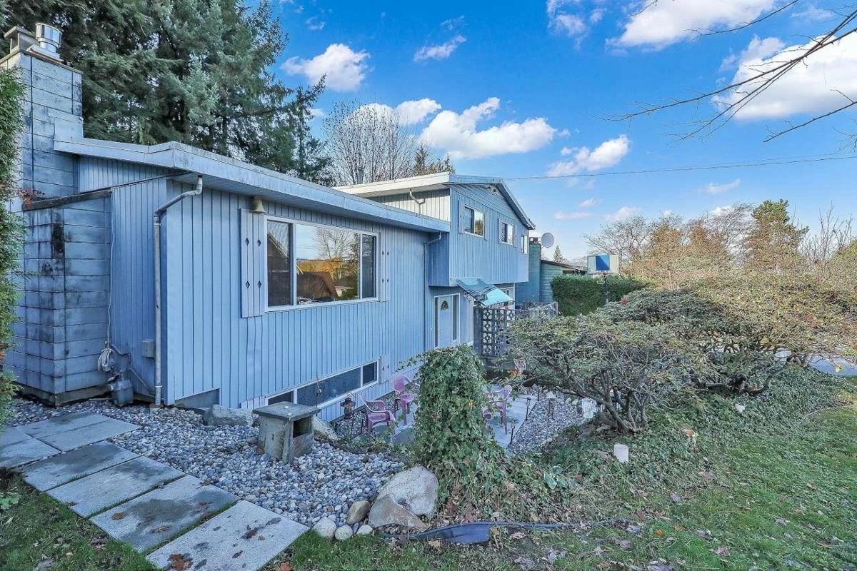 Garage Interior Photo of 11265 133a Street, Surrey, BC