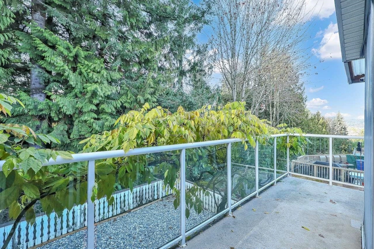 Garden / Landscaping Photo of 11265 133a Street, Surrey, BC