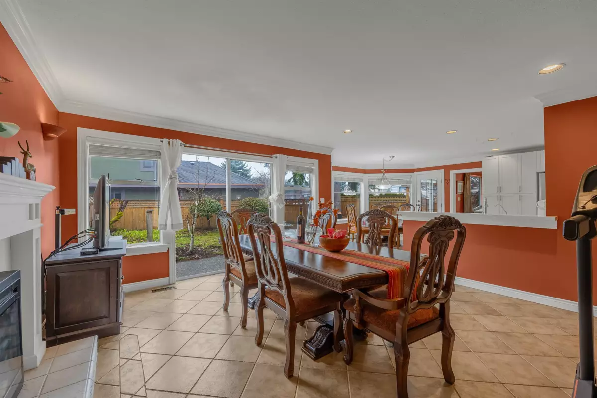 Outdoor Patio Photo of 2443 150 Street, Surrey, BC