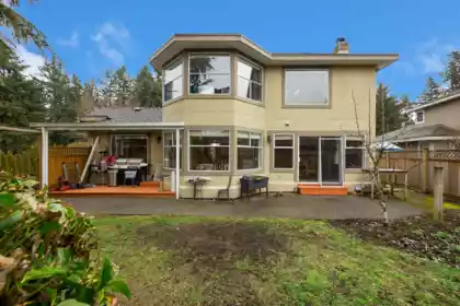 Breakfast Nook Photo of 2443 150 Street, Surrey, BC