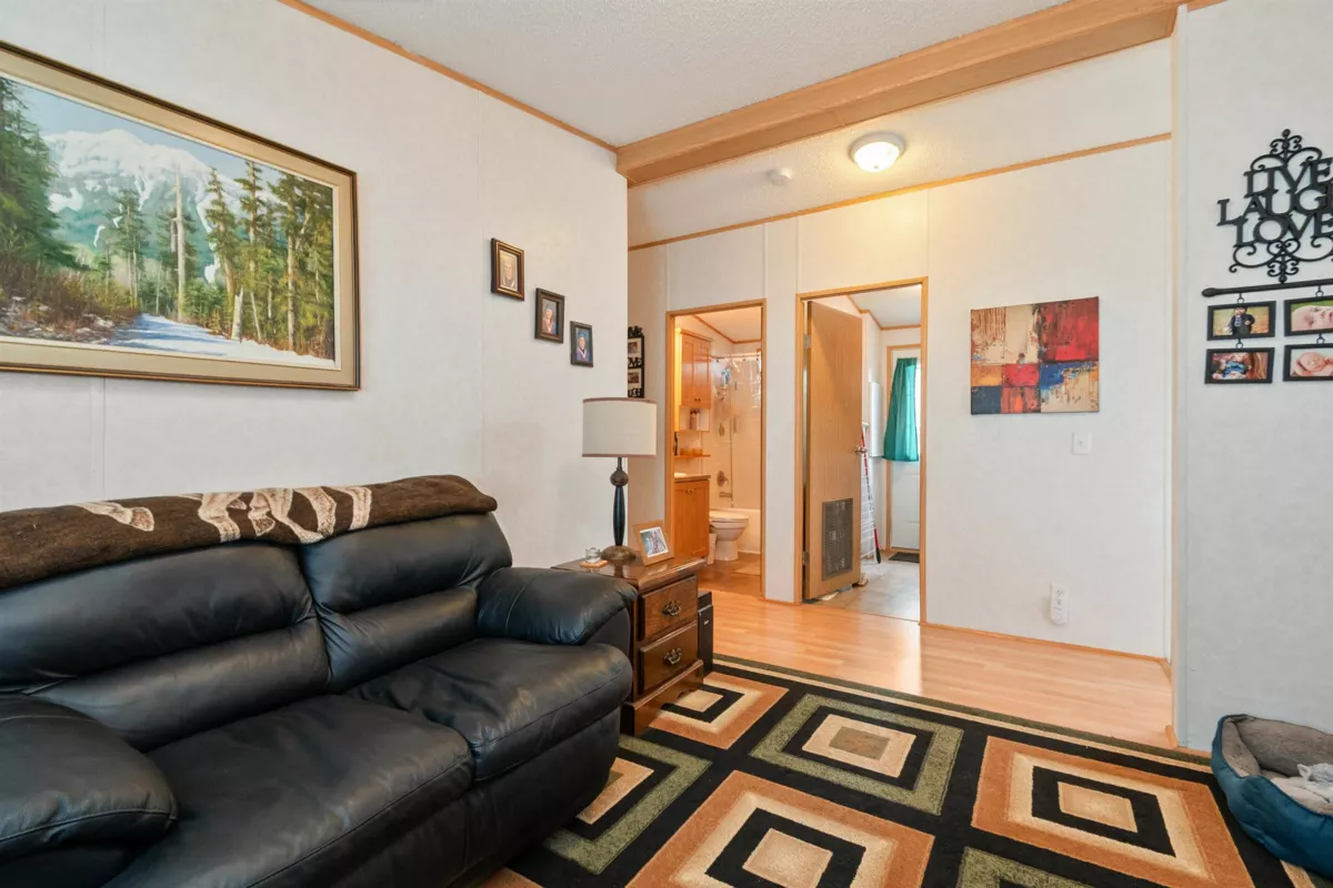 Guest Bathroom Photo of 13 6338 Vedder Road, Chilliwack, BC