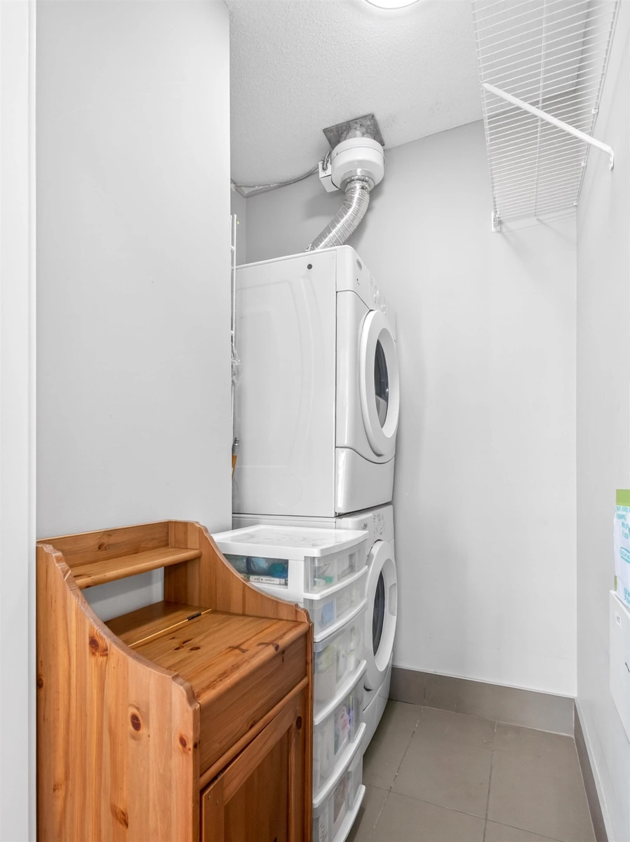 Basement Recreation Room Photo of 806 3008 Glen Drive, Coquitlam, BC