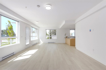 TH1 13963 105 Boulevard, Surrey, BC
