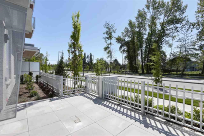 Office / Den Photo of TH1 13963 105 Boulevard, Surrey, BC