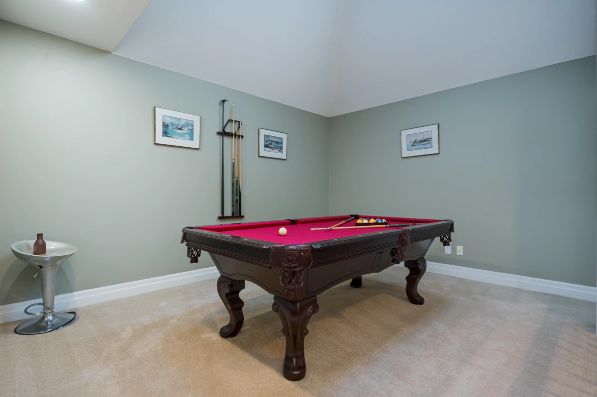 Basement Recreation Room Photo of 5877 Garrison Boulevard, Chilliwack, BC