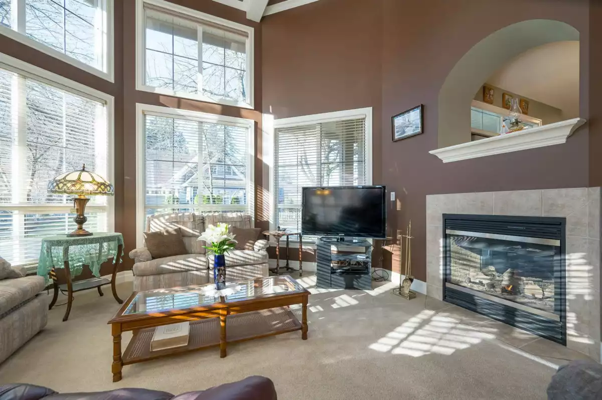 Breakfast Nook Photo of 5877 Garrison Boulevard, Chilliwack, BC