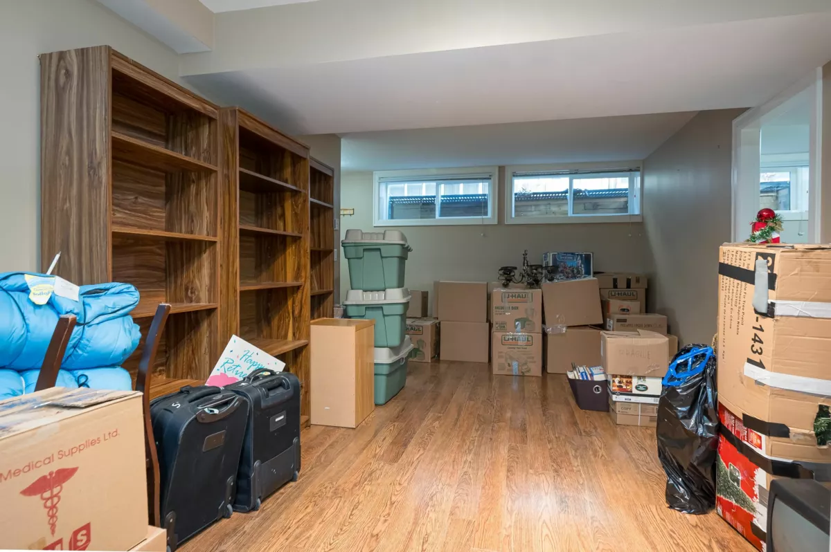 Front Yard Photo of 5877 Garrison Boulevard, Chilliwack, BC