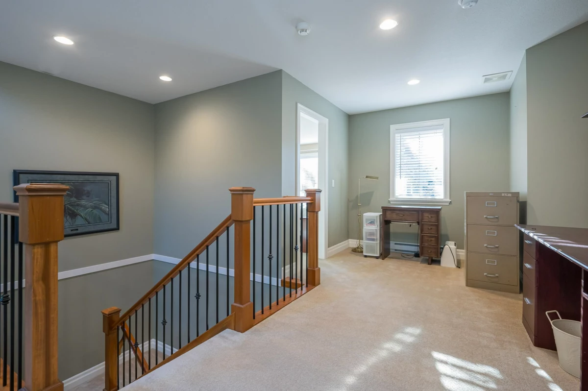 Laundry Room Photo of 5877 Garrison Boulevard, Chilliwack, BC
