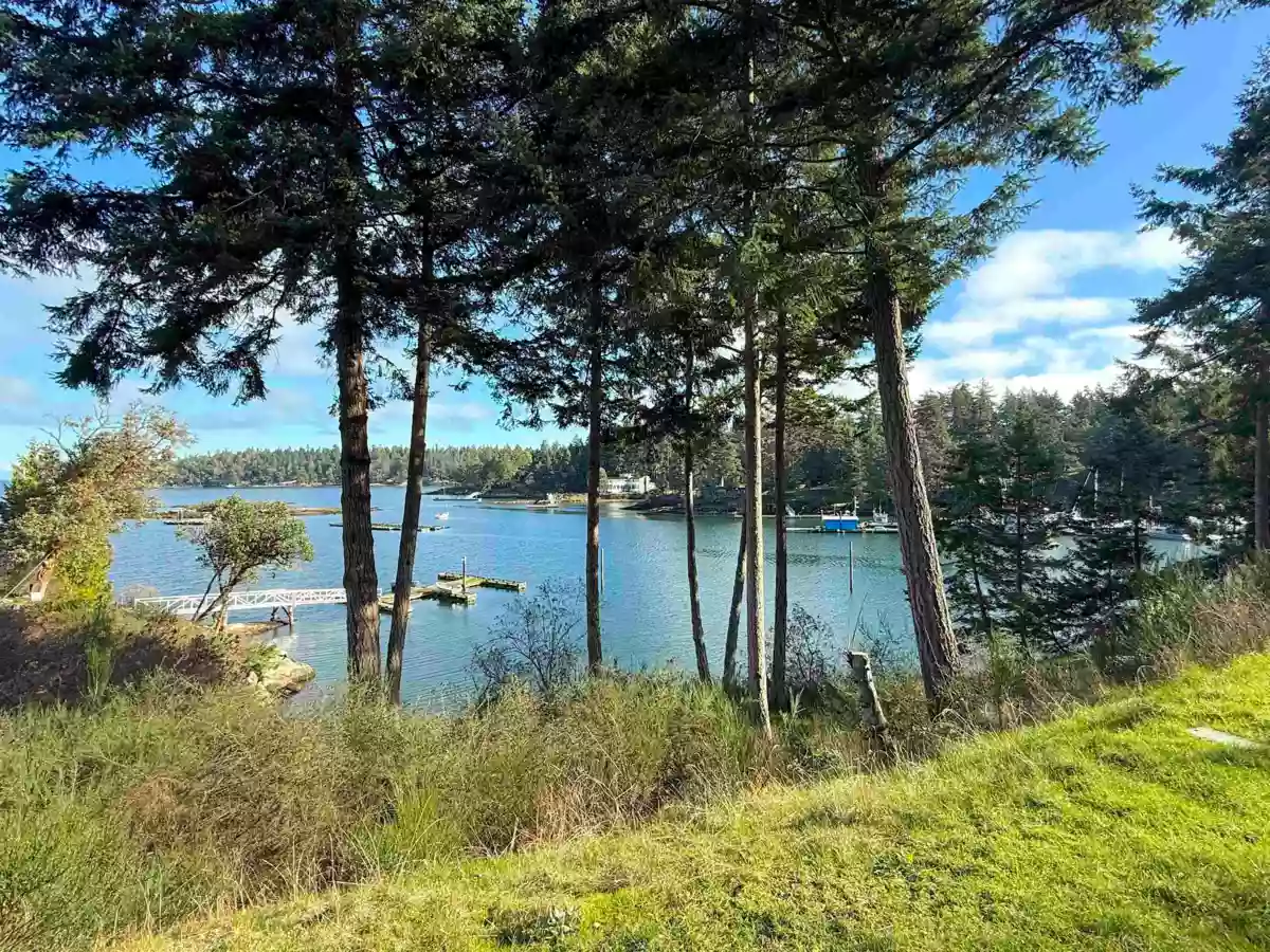 Primary Bedroom Photo of 1645 Sturdies Bay Road, Galiano Island, BC