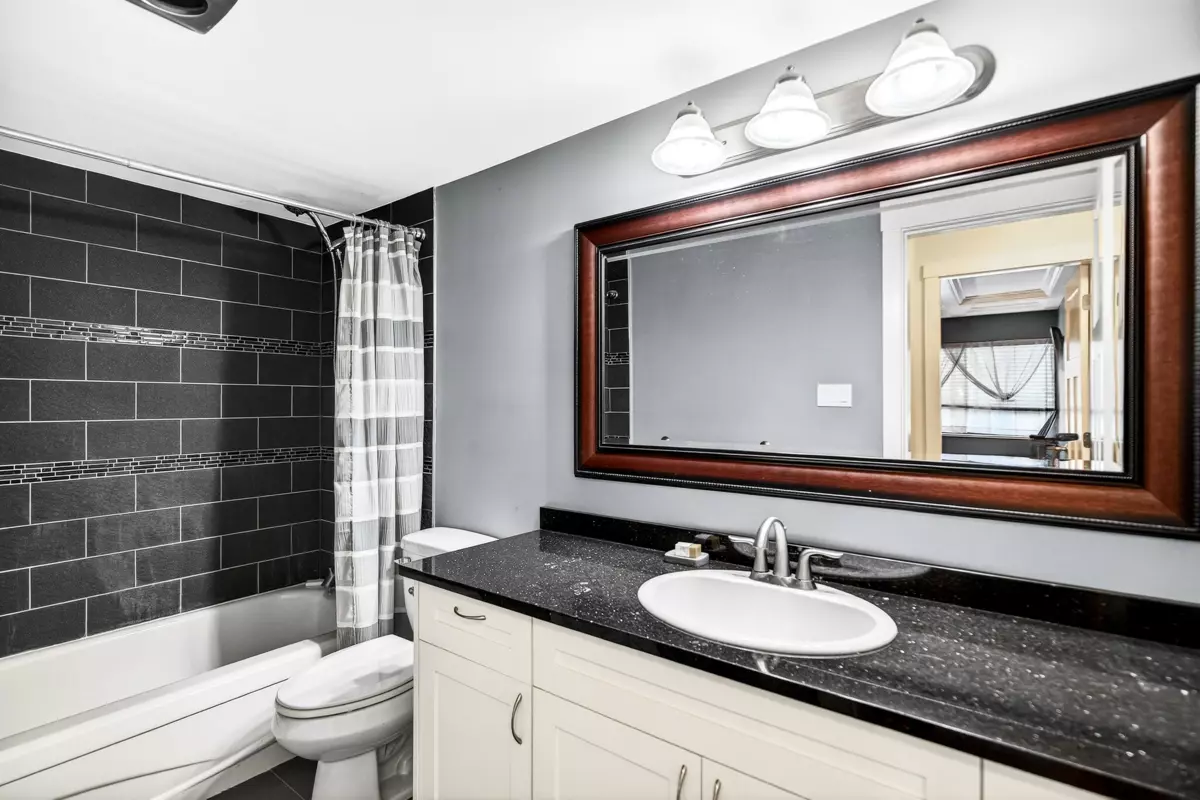 Bedroom 2 Photo of 208 11957 223 Street, Maple Ridge, BC