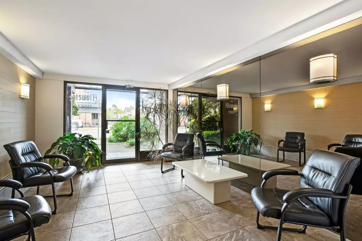 Loft / Bonus Room Photo of 208 11957 223 Street, Maple Ridge, BC