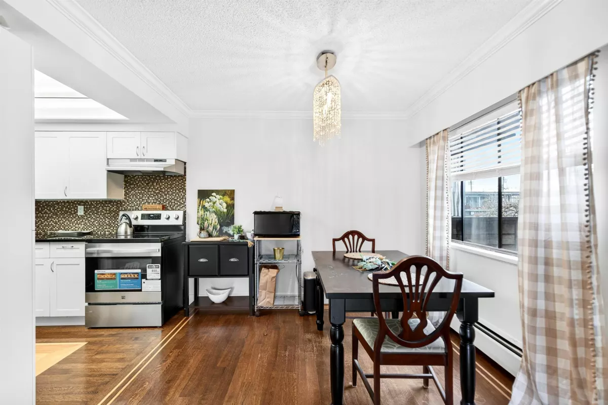 Pantry Photo of 208 11957 223 Street, Maple Ridge, BC