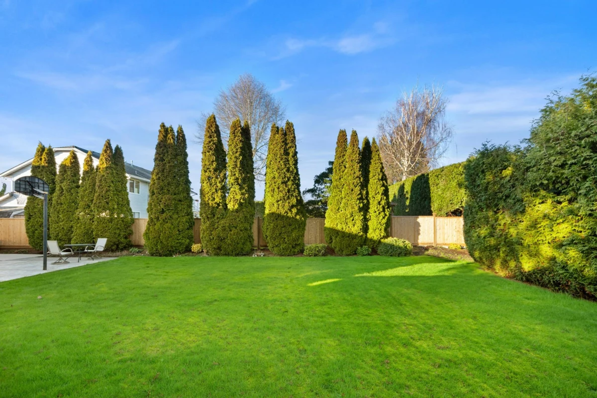 Hallway Photo of 5118 Cooper Place, Delta, BC