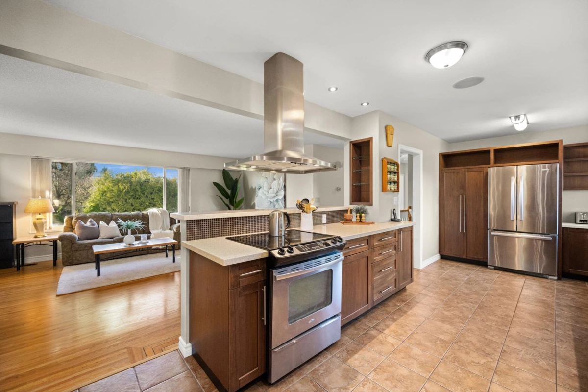 Living Room Photo of 5118 Cooper Place, Delta, BC