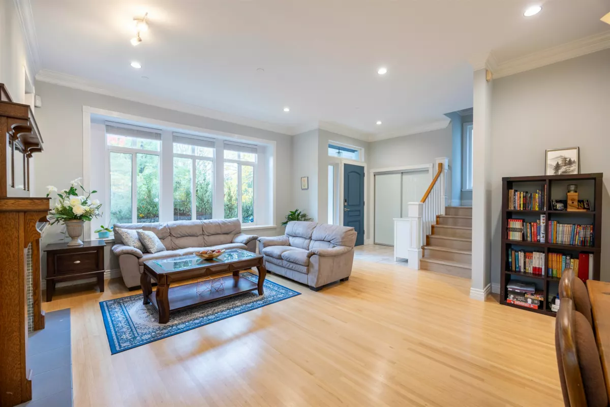 Dining Area Photo of 4203 W 14th Avenue, Vancouver, BC