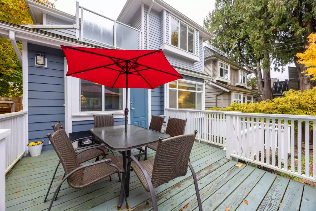 Front Yard Photo of 4203 W 14th Avenue, Vancouver, BC