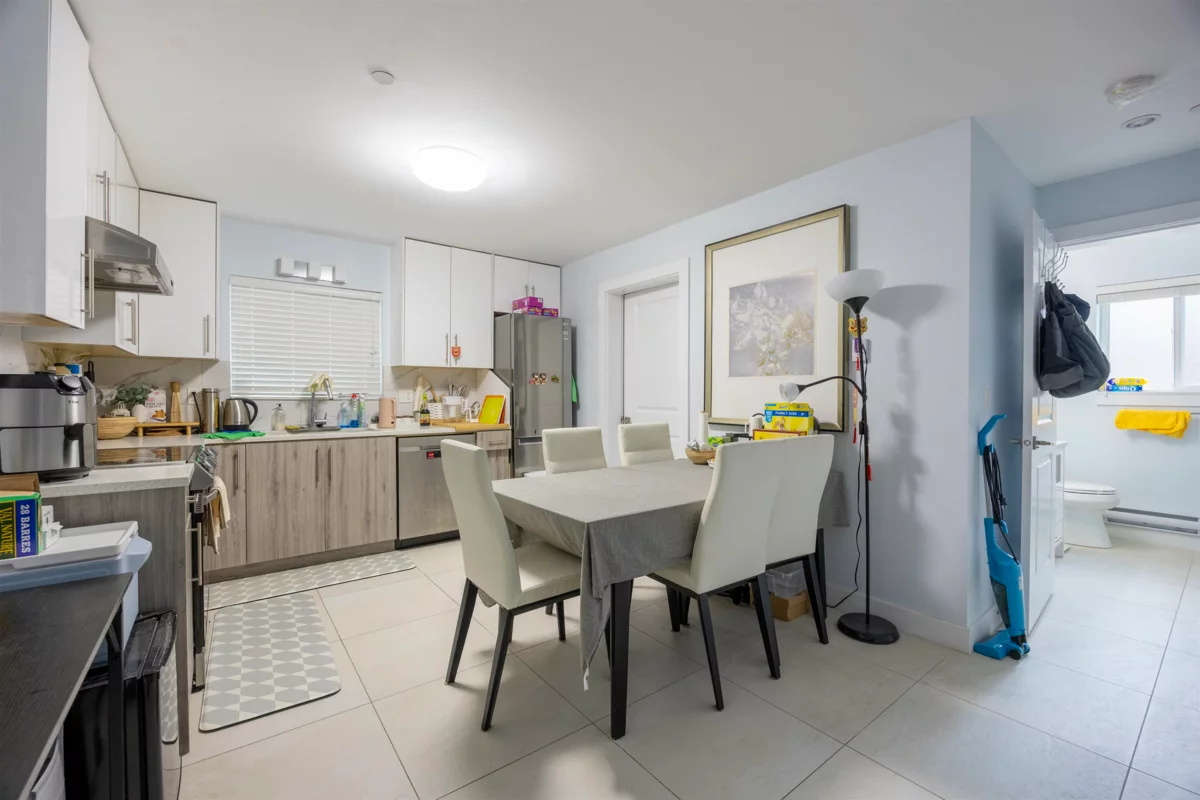 Hot Tub / Spa Photo of 4203 W 14th Avenue, Vancouver, BC