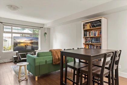 Primary Bedroom Photo of 129 2233 Mckenzie Road, Abbotsford, BC