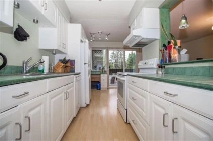 Breakfast Nook Photo of 102 5770 Hastings Street, Burnaby, BC