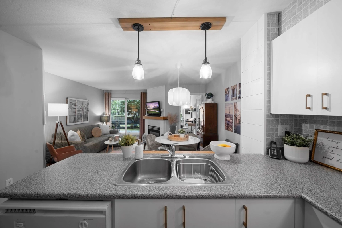 Primary Bedroom Photo of 215 6359 198th Street, Langley, BC