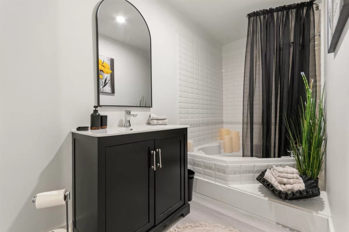 Basement Recreation Room Photo of 7 8979 Broadway Street, Chilliwack, BC