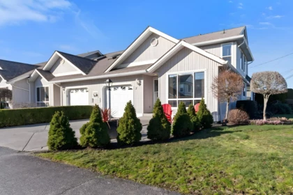 7 8979 Broadway Street, Chilliwack, BC, Chilliwack Proper South — 3 bed townhouse for sale