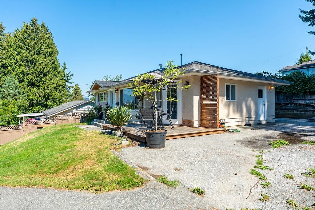 Hot Tub / Spa Photo of 11458 139 Street, Surrey, BC