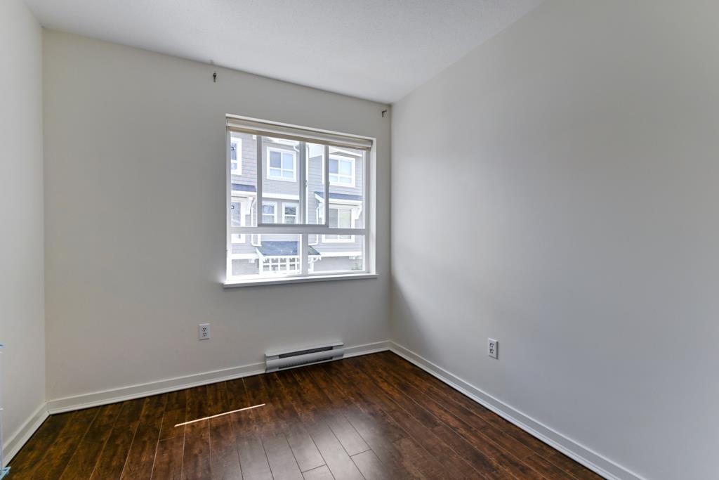 Hallway Photo of 90 2729 158 Street, Surrey, BC