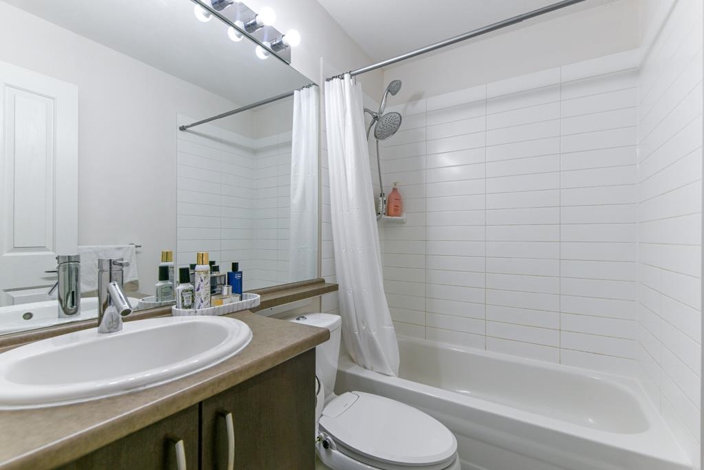 Laundry Room Photo of 90 2729 158 Street, Surrey, BC