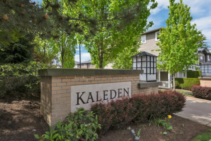 90 2729 158 Street, Surrey, BC