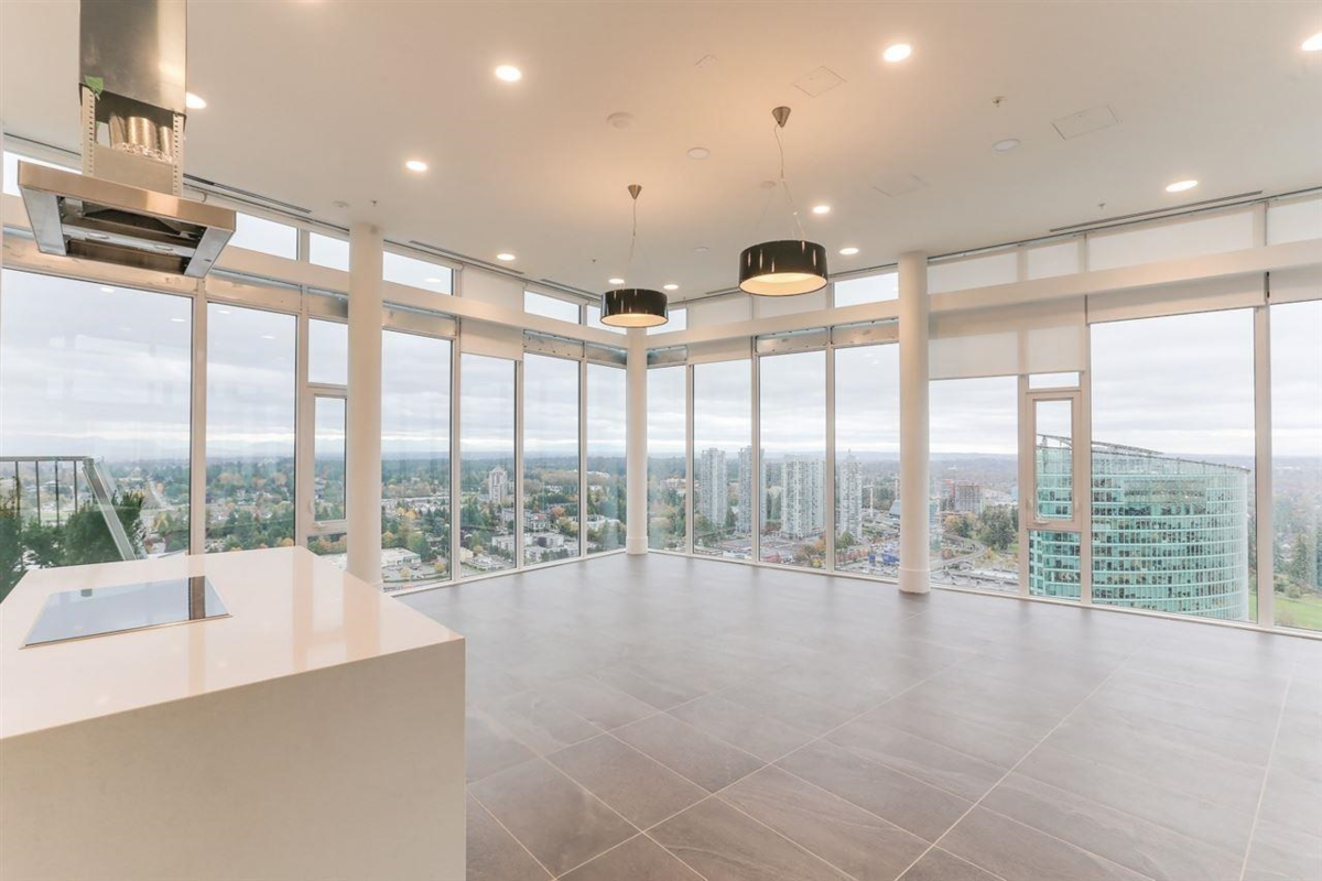 Primary Bathroom Photo of 2105 13438 Central Avenue, Surrey, BC