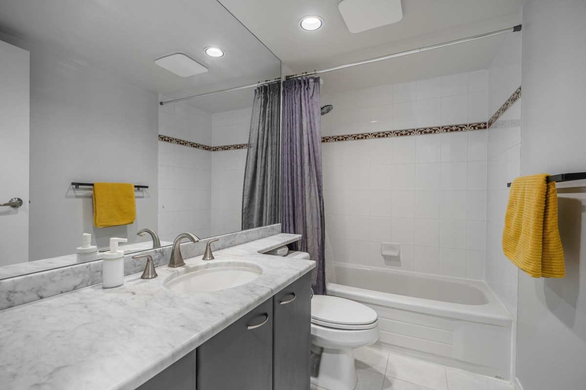 Bedroom 2 Photo of 1706 1367 Alberni Street, Vancouver, BC