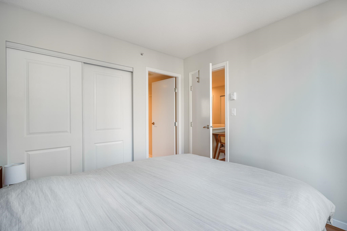 Pantry Photo of 1706 1367 Alberni Street, Vancouver, BC