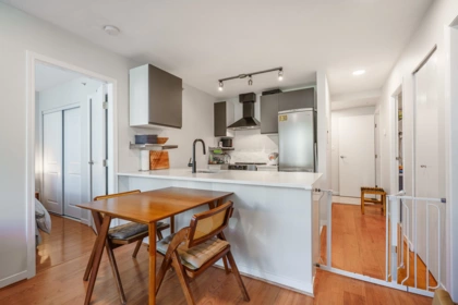 1706 1367 Alberni Street, Vancouver, BC